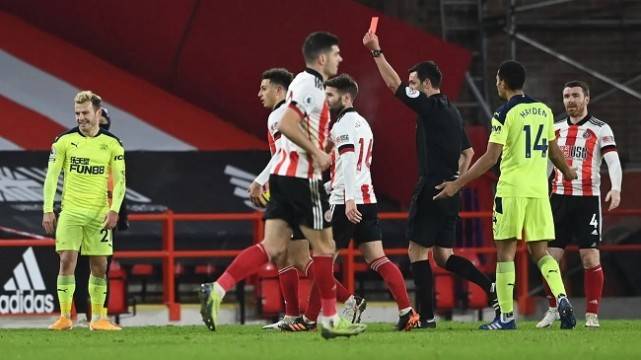  伯恩利保级生死战告捷，主场击退谢菲联收获宝贵三分